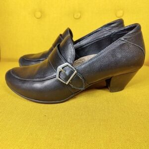 Taos Troubador Pump Loafers Black Leather Buckle Women's Shoes Size 8.5